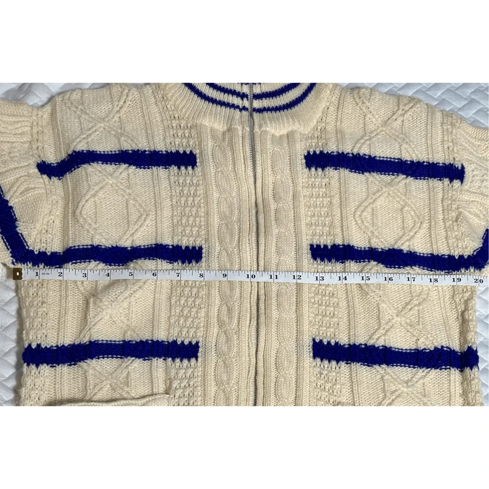 Vintage Izod 100% wool sweater Full Zip cable knit fisherman SZ Medium WPL 1100